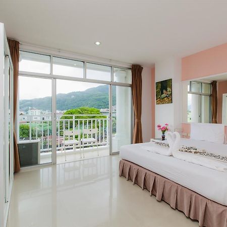 Lords Palace Patong Стая снимка